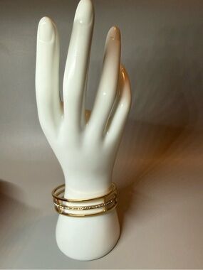 kate spade Gold Triple Bangle Bracelet with Purple and Red Boxes